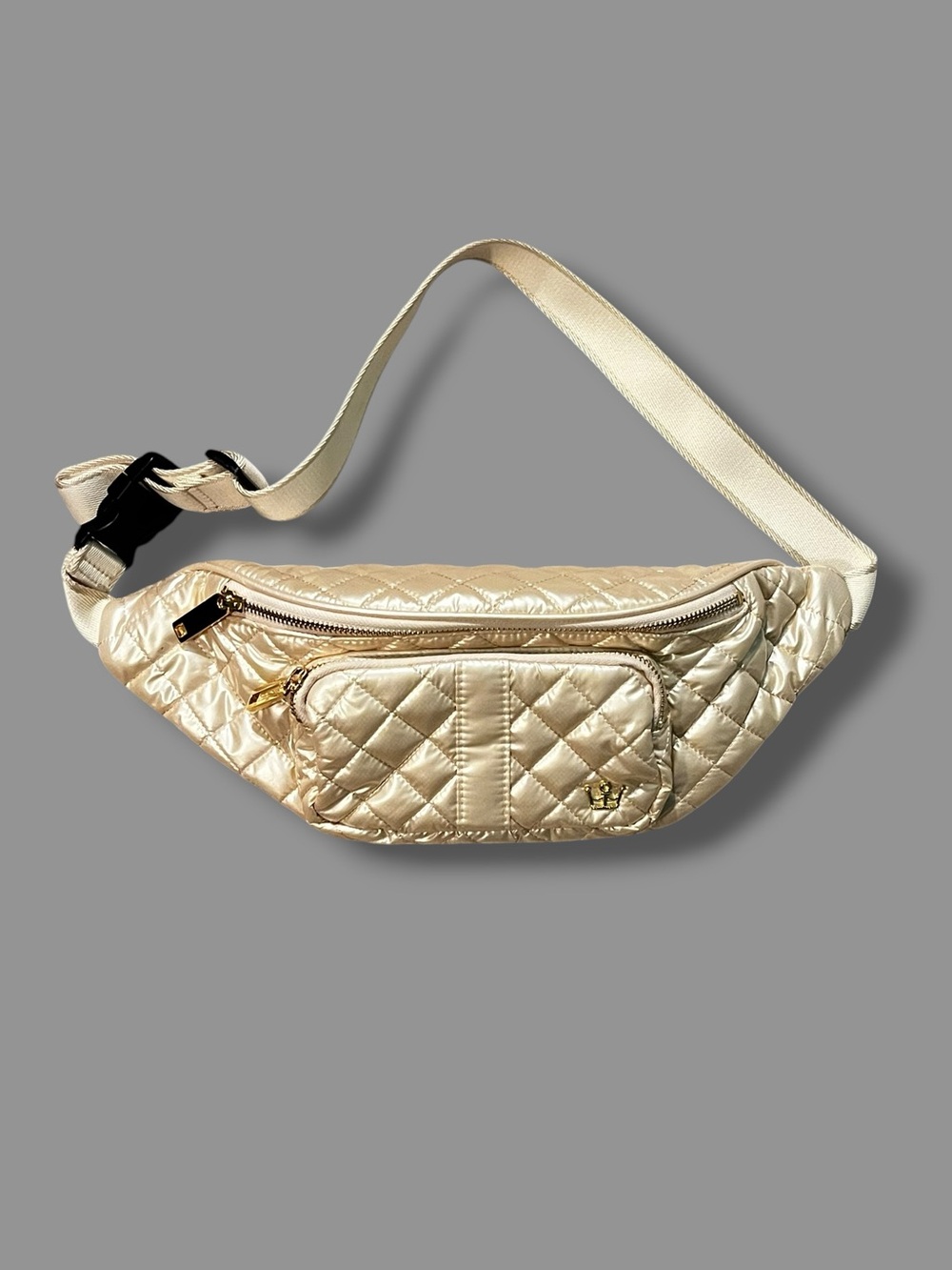 Oliver Thomas Not Yo Grannys Fanny Pack in Champagne Quilted Nylon RFID Belt Bag
